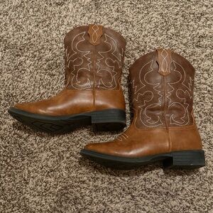 Youth Unisex Brown Western Boots Size 2
